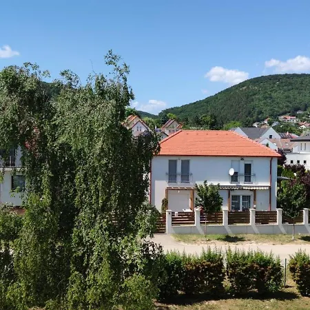 Pitypang Apartment